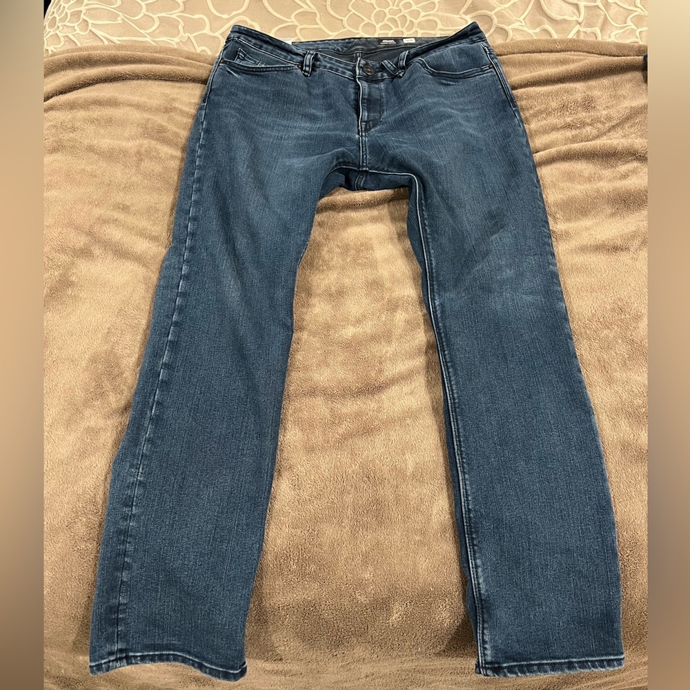 Volcom Solver Tapered Mens Jeans